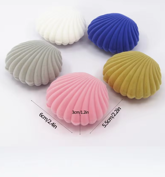 Boîte à bijoux en velours en forme de coquillage