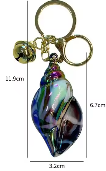 Porte-clés conque en résine arc-en-ciel