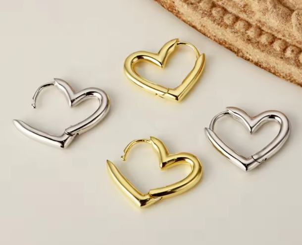 Coeur boucles d'oreilles : Plaqué Rhodium, Plaqué Or 18 carats