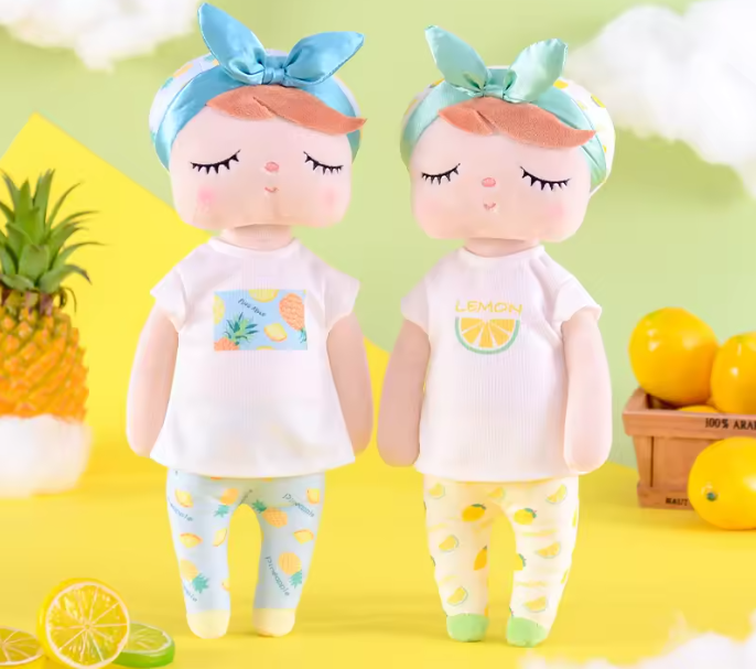Peluches fruitées douces