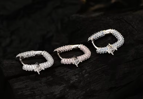 Boucles d'oreilles  plaqué Or 18 carat super scintillantes