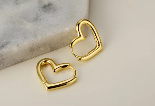 Coeur boucles d'oreilles : Plaqué Rhodium, Plaqué Or 18 carats